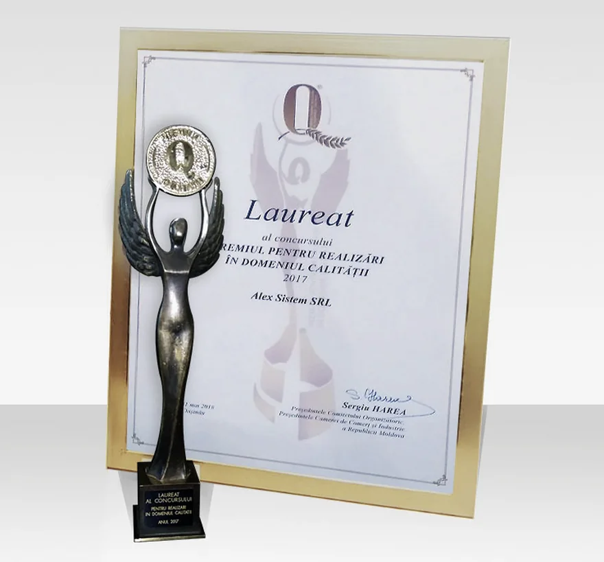 Trofeul și diploma de laureat al Premiului pentru realizări în domeniul calității, ediția 2017.